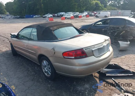 2004 Chrysler Sebring Limited z USA, uszkodzony, nr VIN 1C3EL65R64N322002